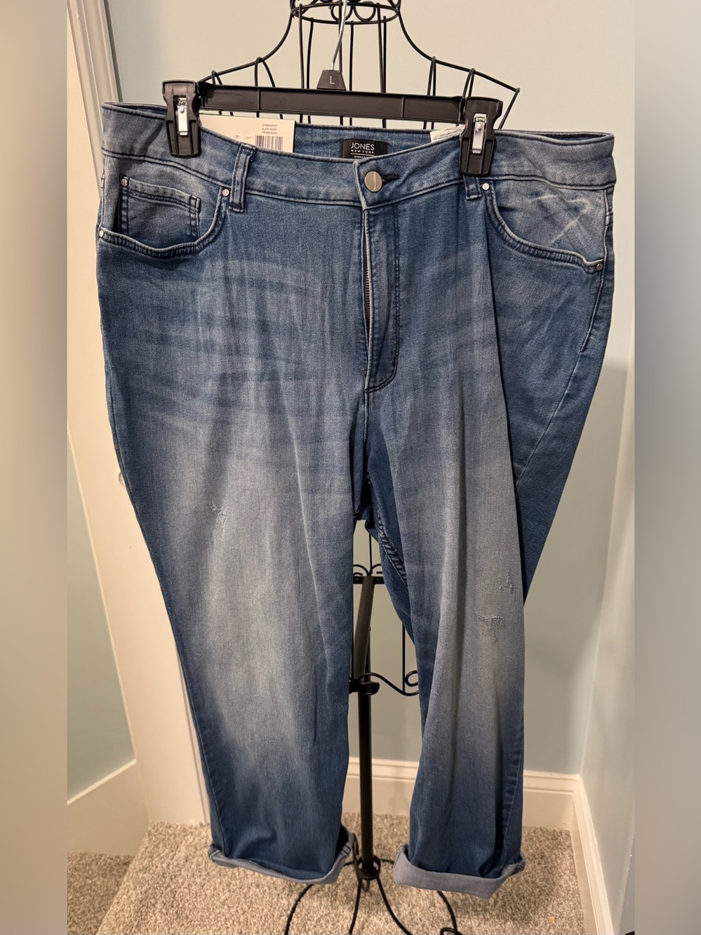 New Jones New York “The Lexington cuffed Capri” blue jeans denim  Sz 18 women’s